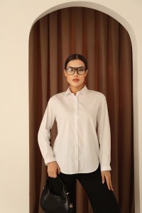 Beyaz Renk Poplin Kadın Gömlek| Cepsiz, Likralı